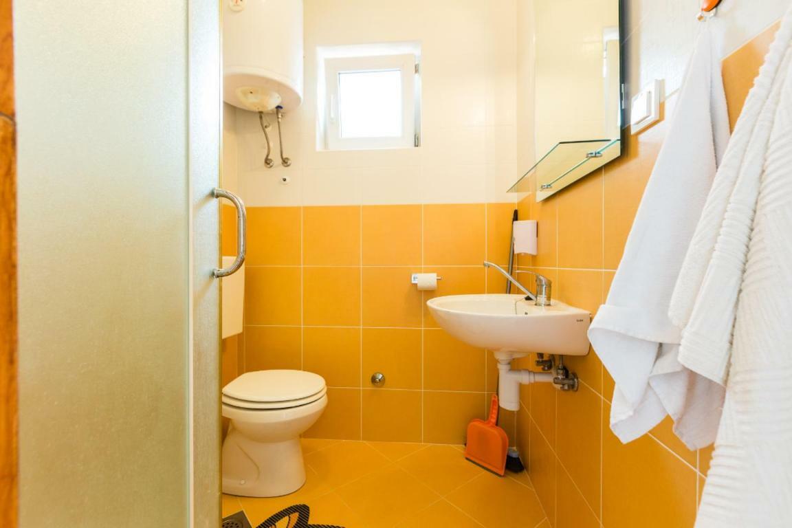 Apartmani Filip Mandre Εξωτερικό φωτογραφία